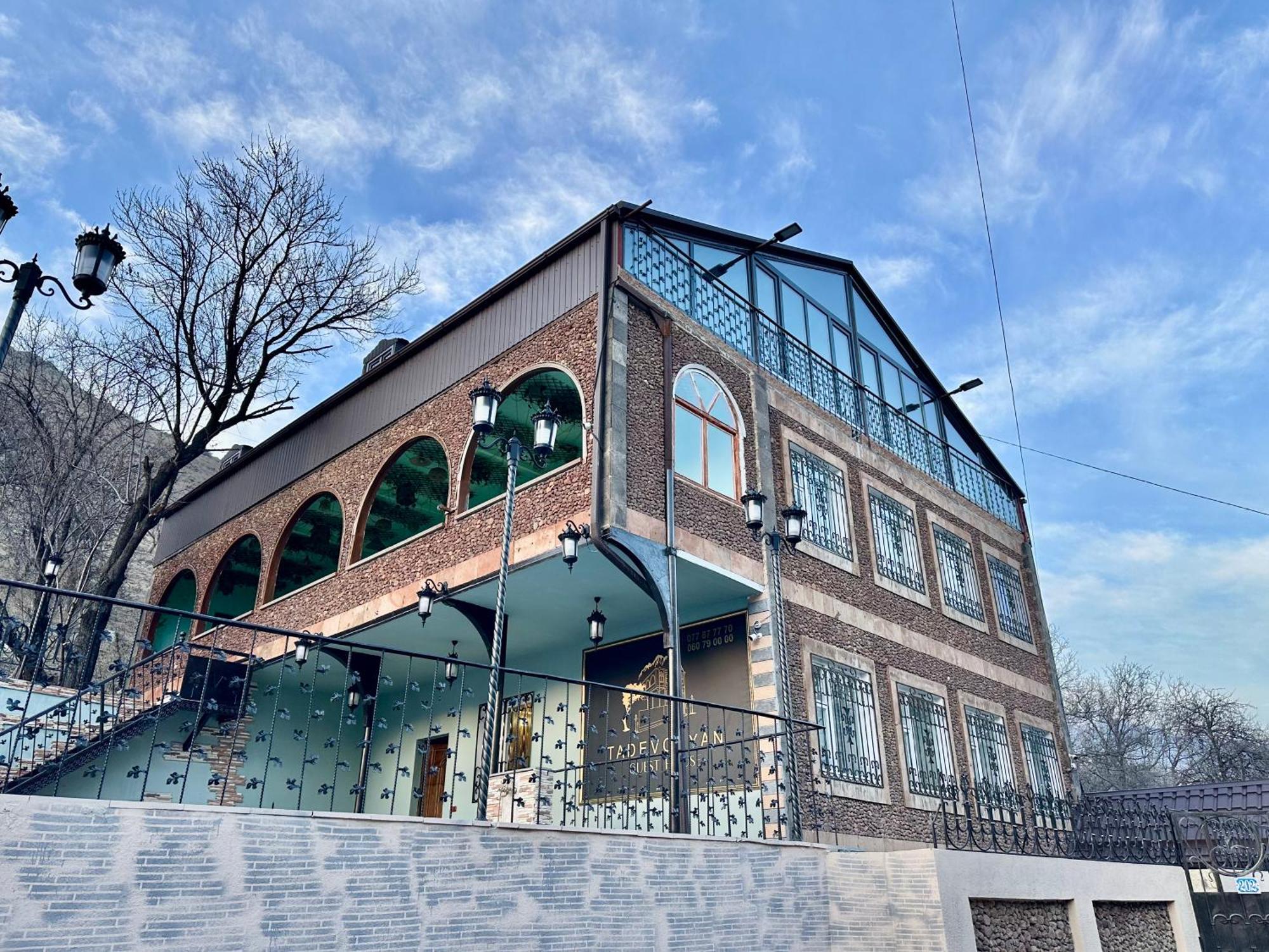 Tadevosyan Guest House Bjni Exterior photo