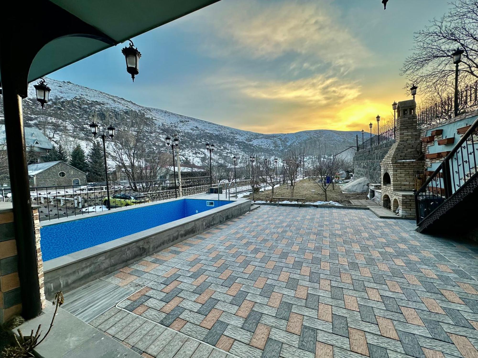 Tadevosyan Guest House Bjni Exterior photo